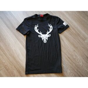 Bucked Up Mens Black Graphic T-Shirt Deer Head Logo American Flag Sleeve Small